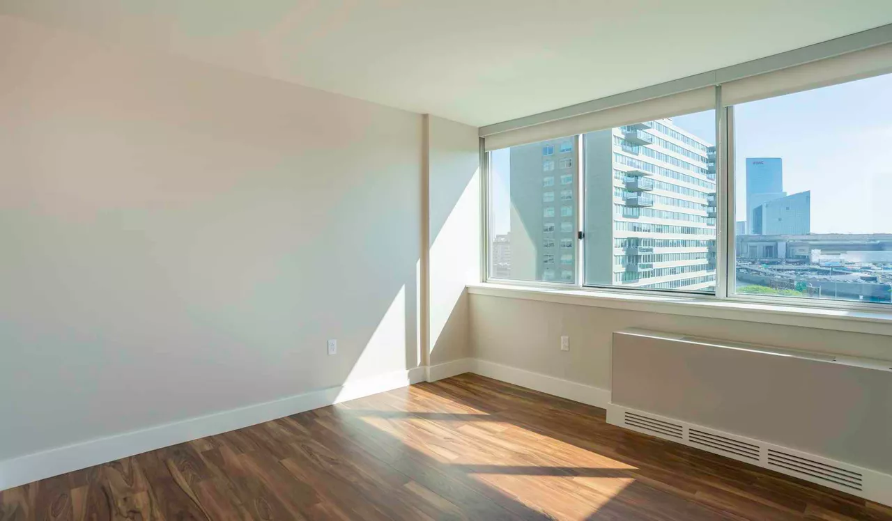 Park Towne Place Premier - Philadelphia, PA - bedroom