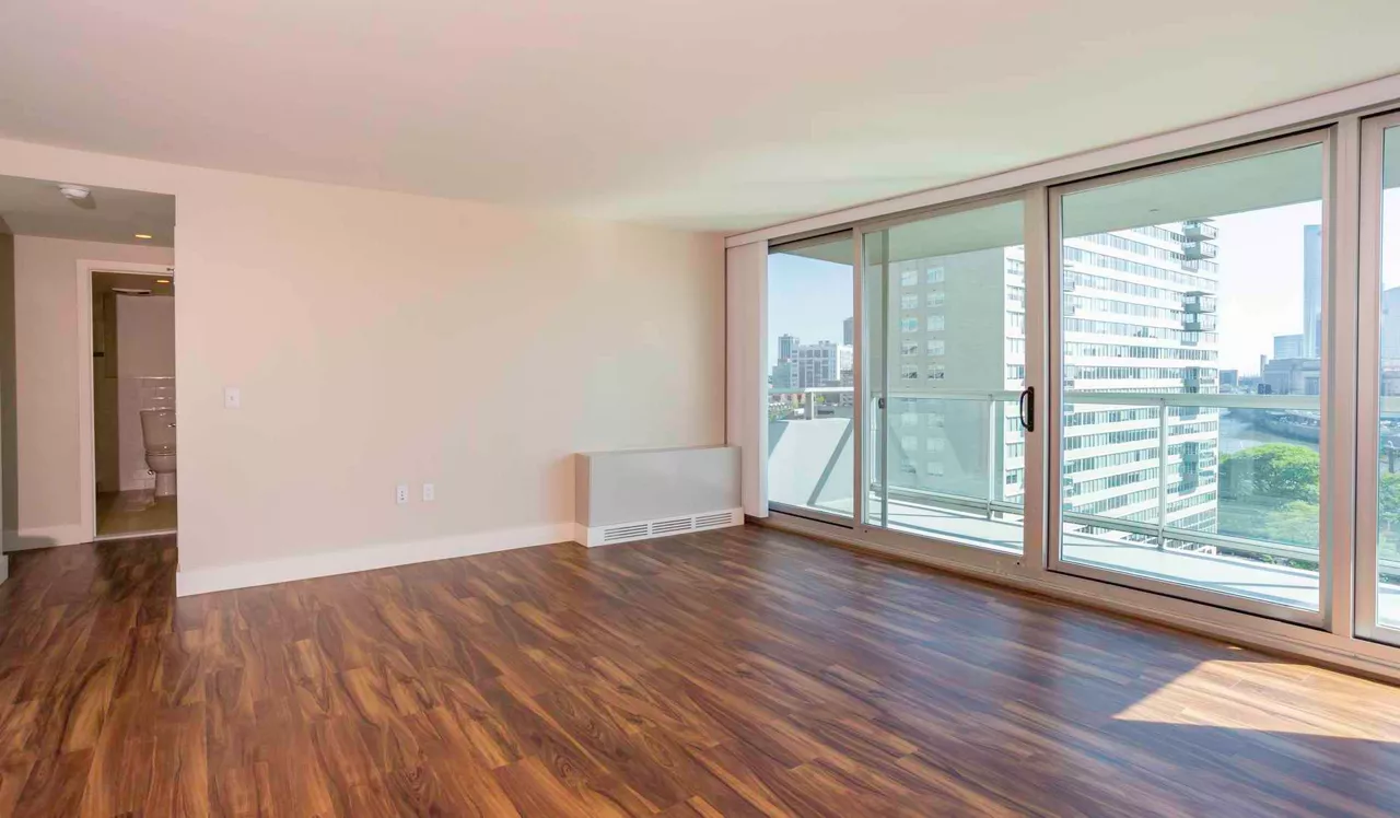 Park Towne Place Premier - Philadelphia, PA - living room