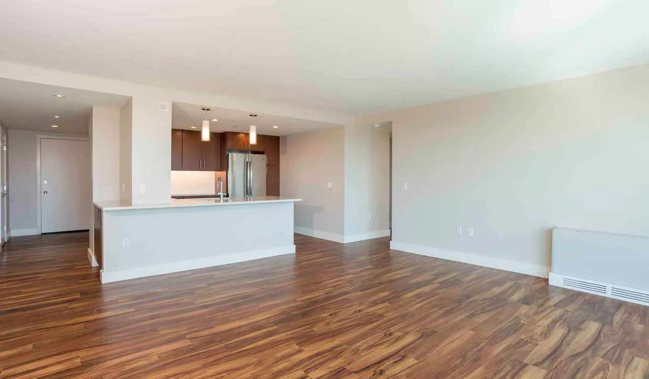 Park Towne Place Premier - Philadelphia, PA - Living room