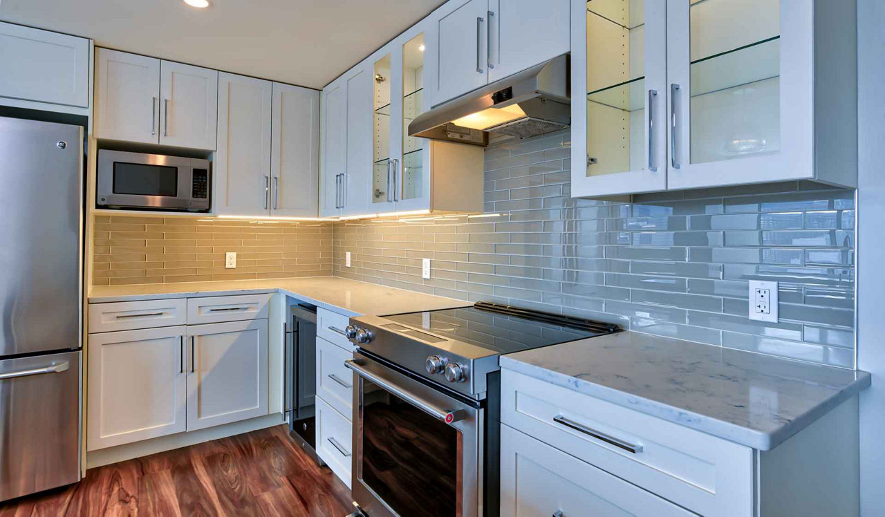 Park Towne Place - Philadelphia, PA - Kitchen