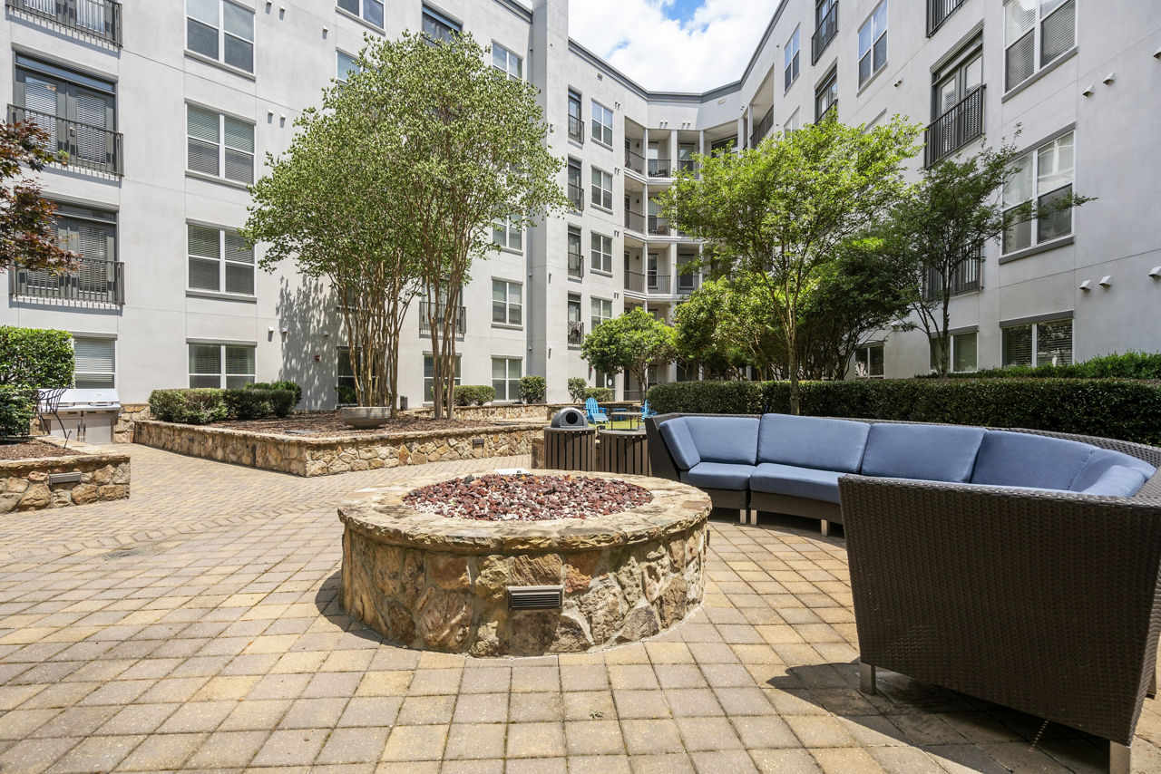 Grill area at Park and Market