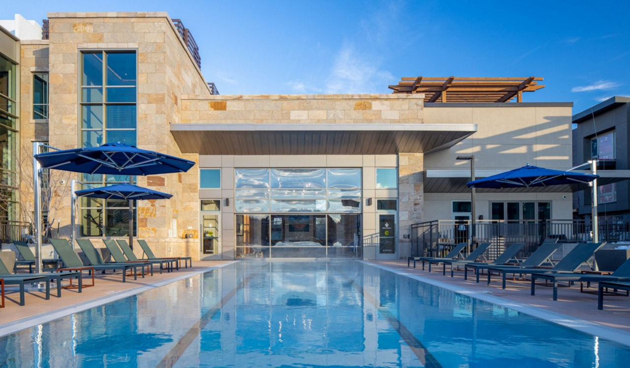 Parc Mosaic - Pool