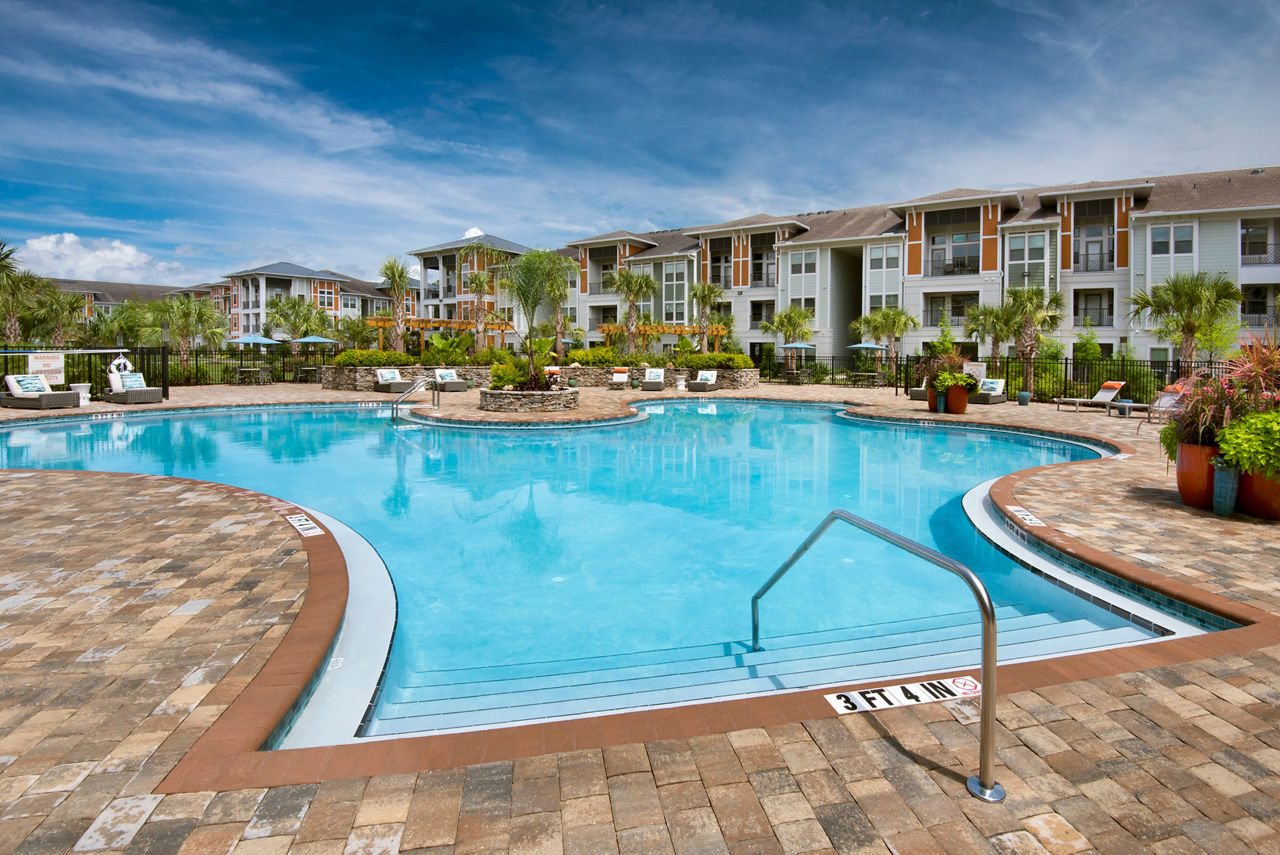 Pool at Lux at Sorrel (2 of 2)
