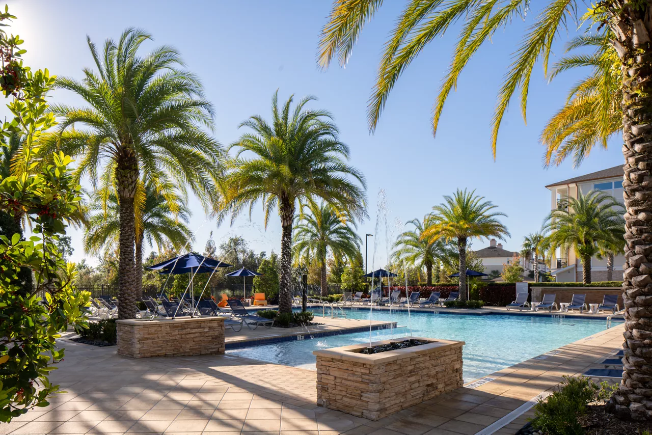 Horizon at Wiregrass Ranch in Tampa, FL - Pool