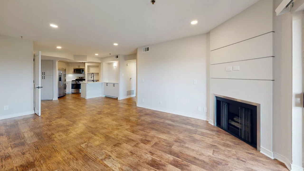 Broadcast Center - Living Area