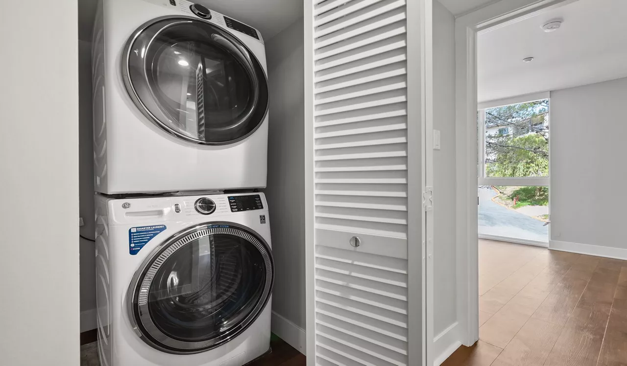 Preserve at Marin - Corte Madera, CA - Laundry