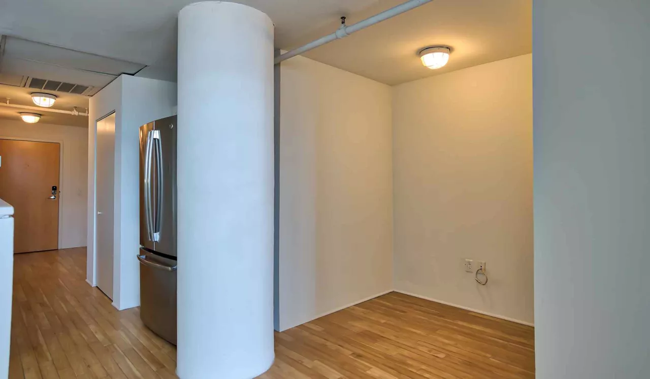 The Riverloft Apartment Homes - Philadelphia, PA - den