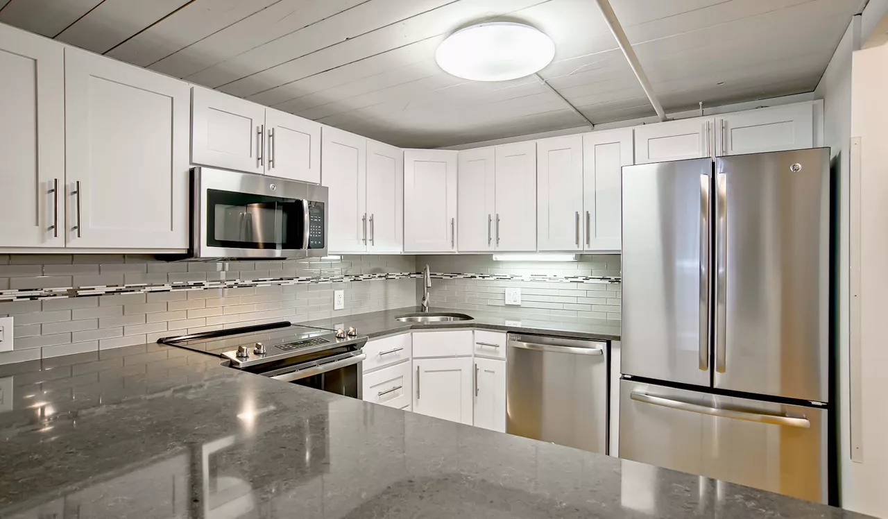 The Riverloft Apartment Homes - Philadelphia, PA - Kitchen