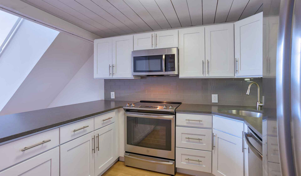 The Riverloft Apartment Homes - Philadelphia, PA - kitchen