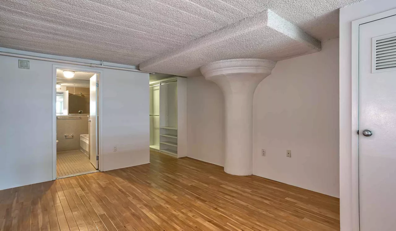 The Riverloft Apartment Homes - Philadelphia, PA - loft