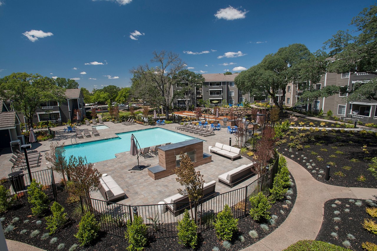 Slate Creek - Swimming Pool