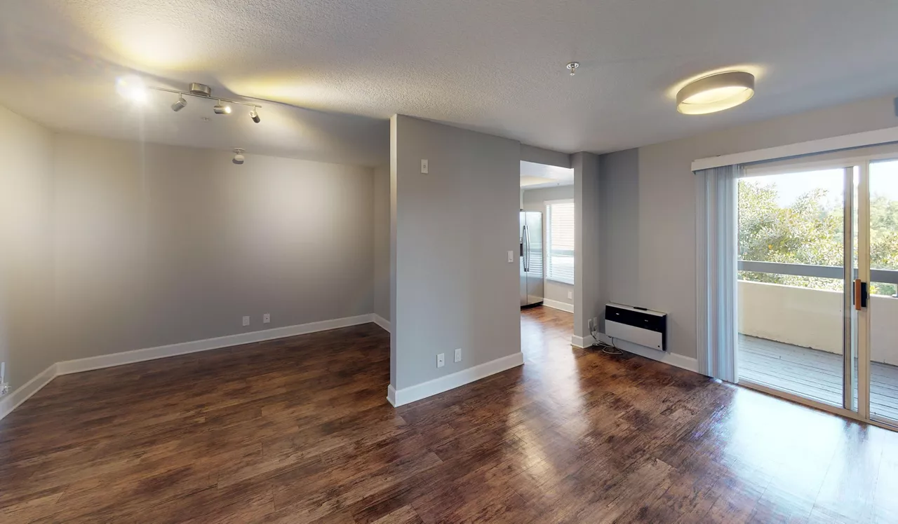 3400 Avenue of the Arts - Costa Mesa, CA - Living Area