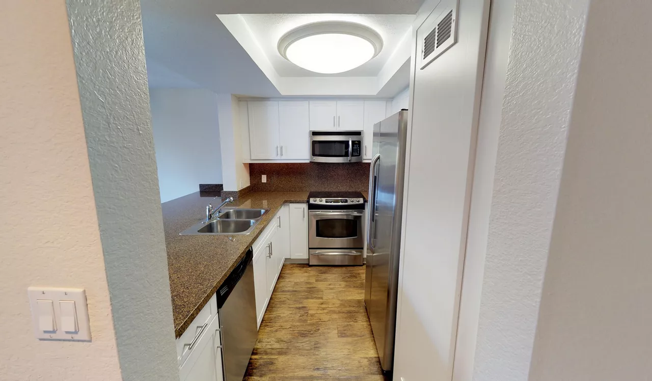 3400 Avenue of the Arts - Costa Mesa, CA - Kitchen