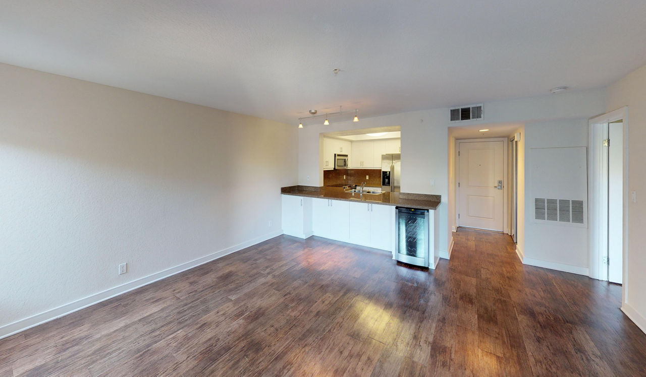 3400 Avenue of the Arts - Costa Mesa, CA - Dining Room