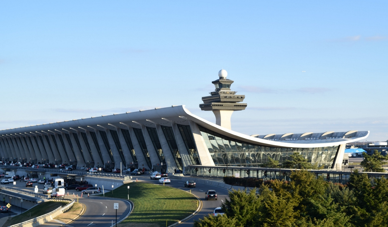 Shenandoah Crossing - Fairfax, VA - Dulles International Airport