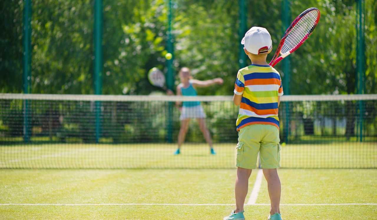 Eldridge Townhomes - Elmhurst, IL - Tennis Family