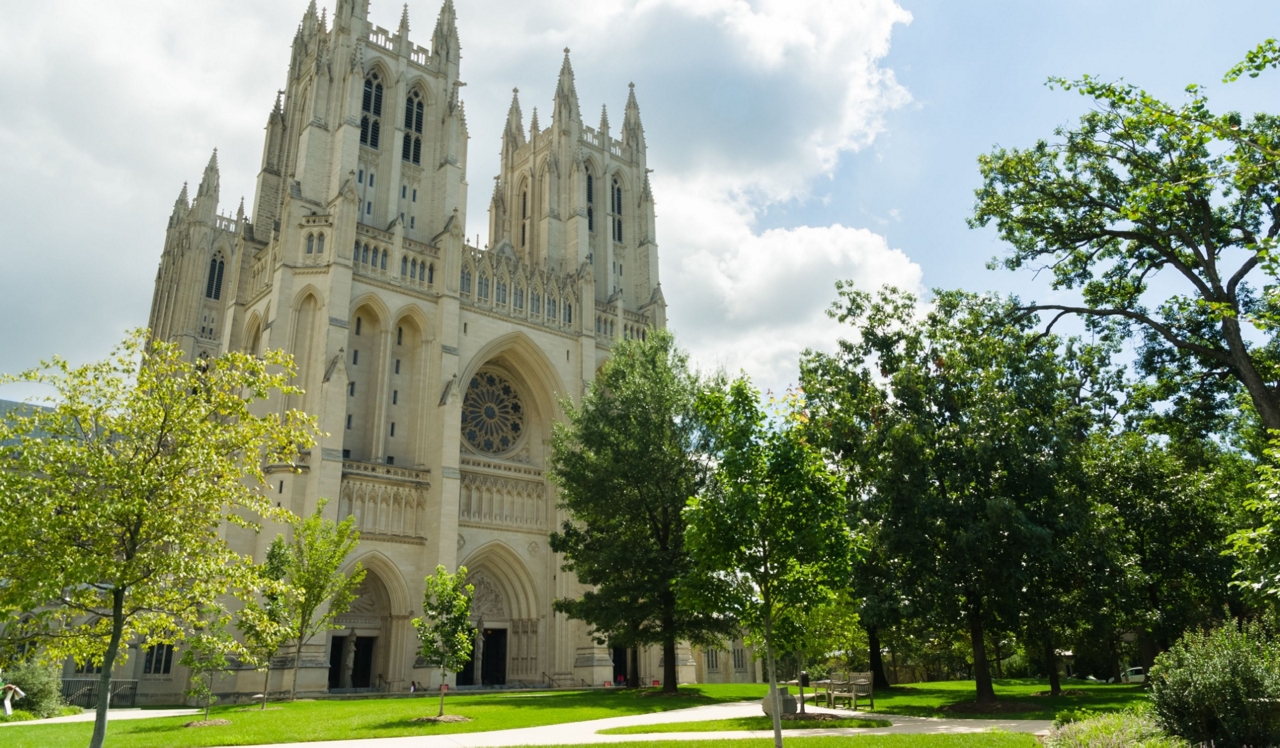 Upton Place - Apartments in Washington DC - Washington National Cathedral