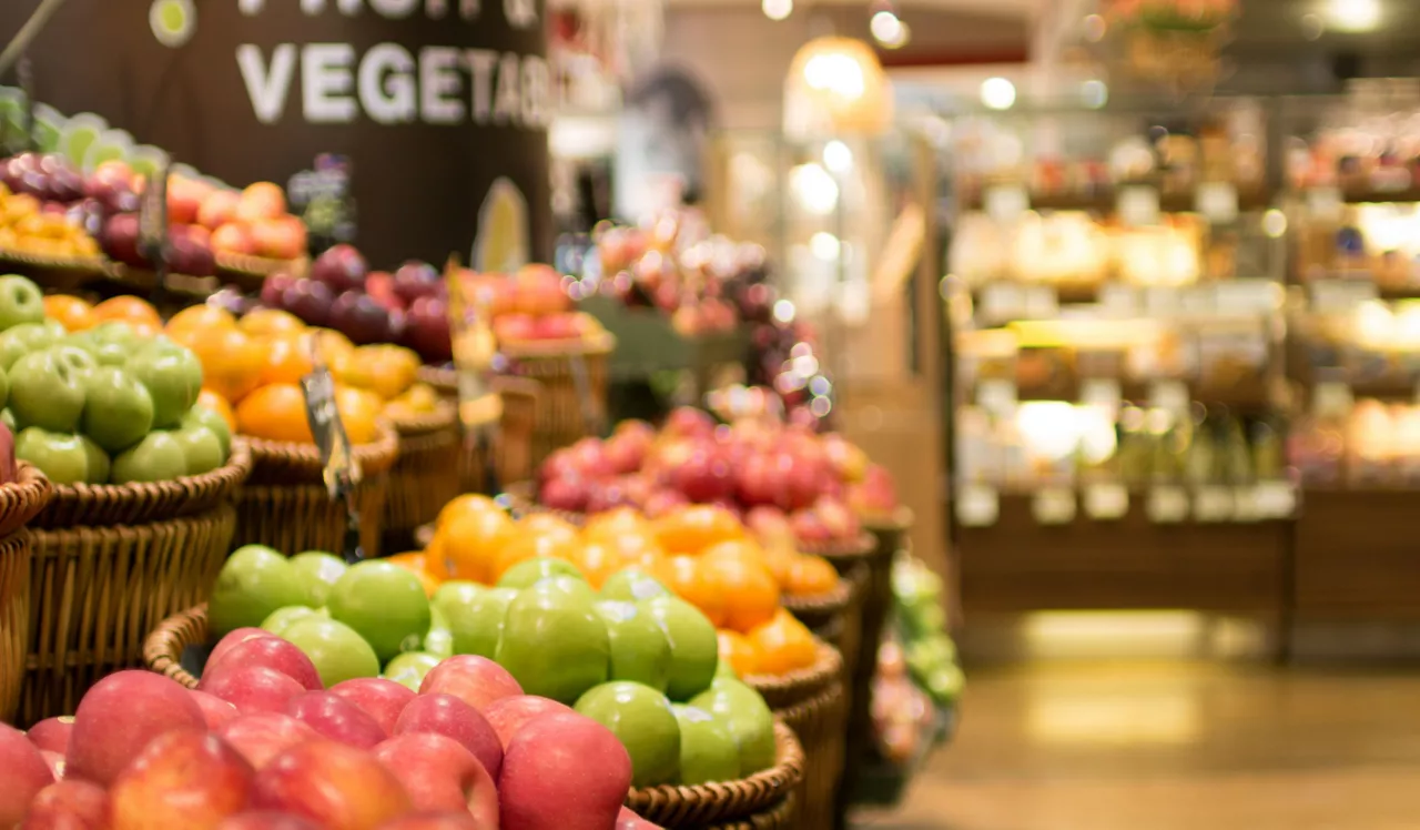 Pacifica Park - Pacifica, CA - Produce at grocery store