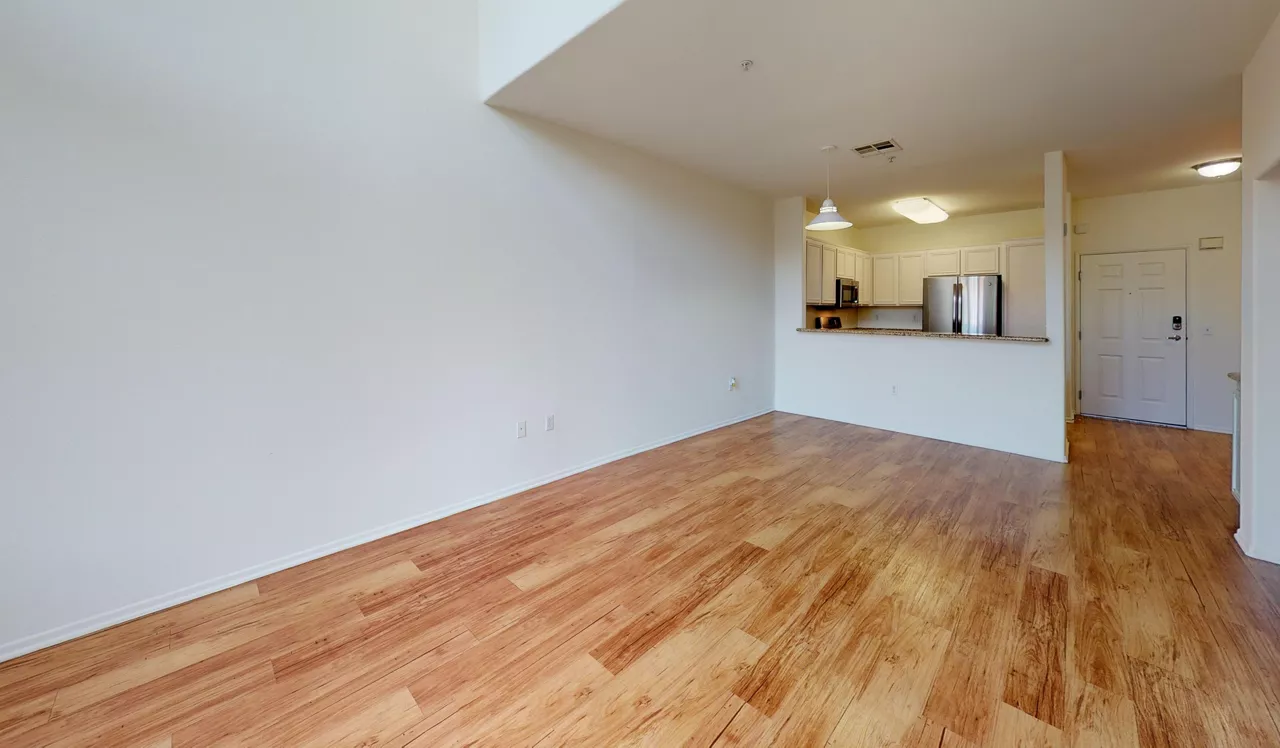 Palazzo East - Los Angeles, CA - living room