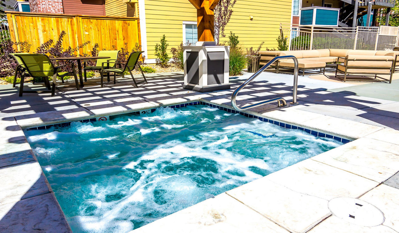 Skyview - Westminster, CO - Hot Tub