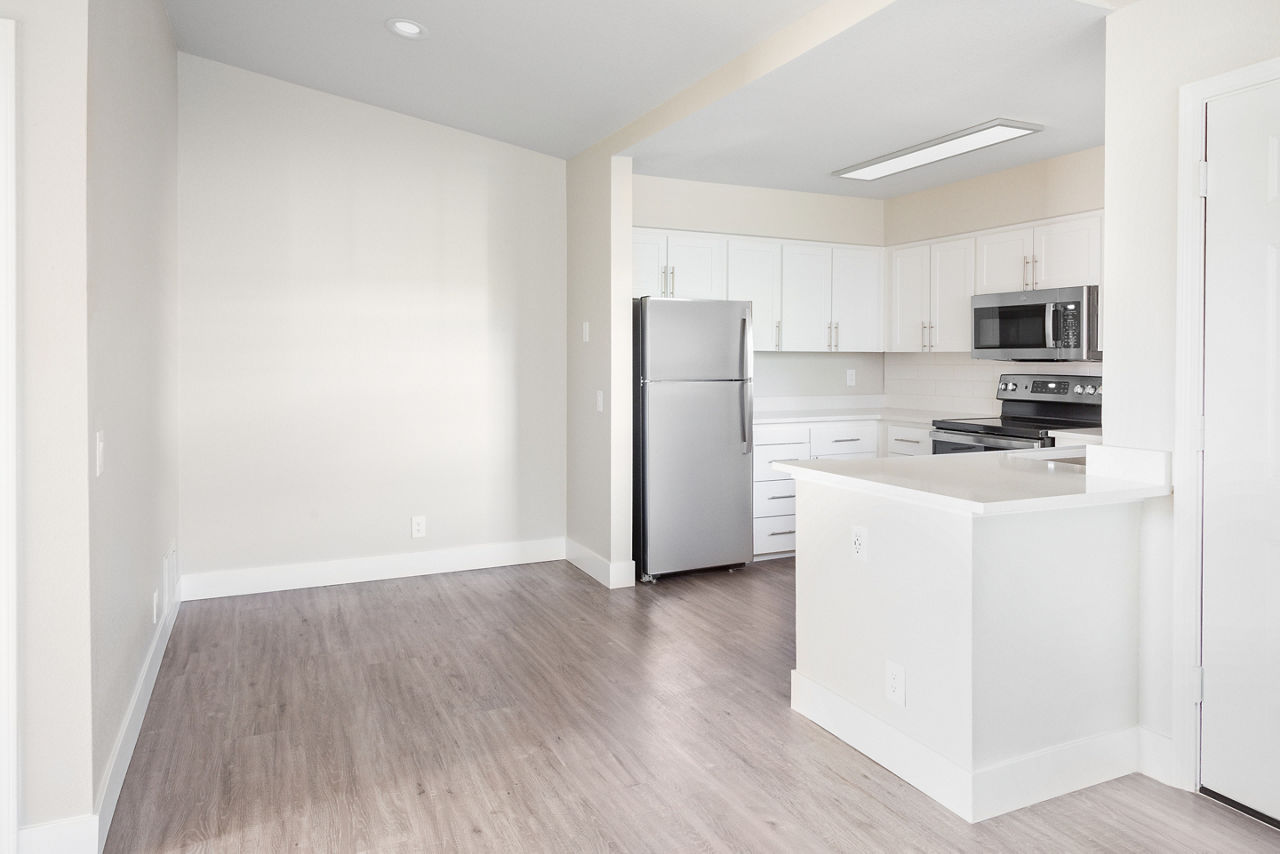 Slate Creek - Roseville, CA - Dining Room