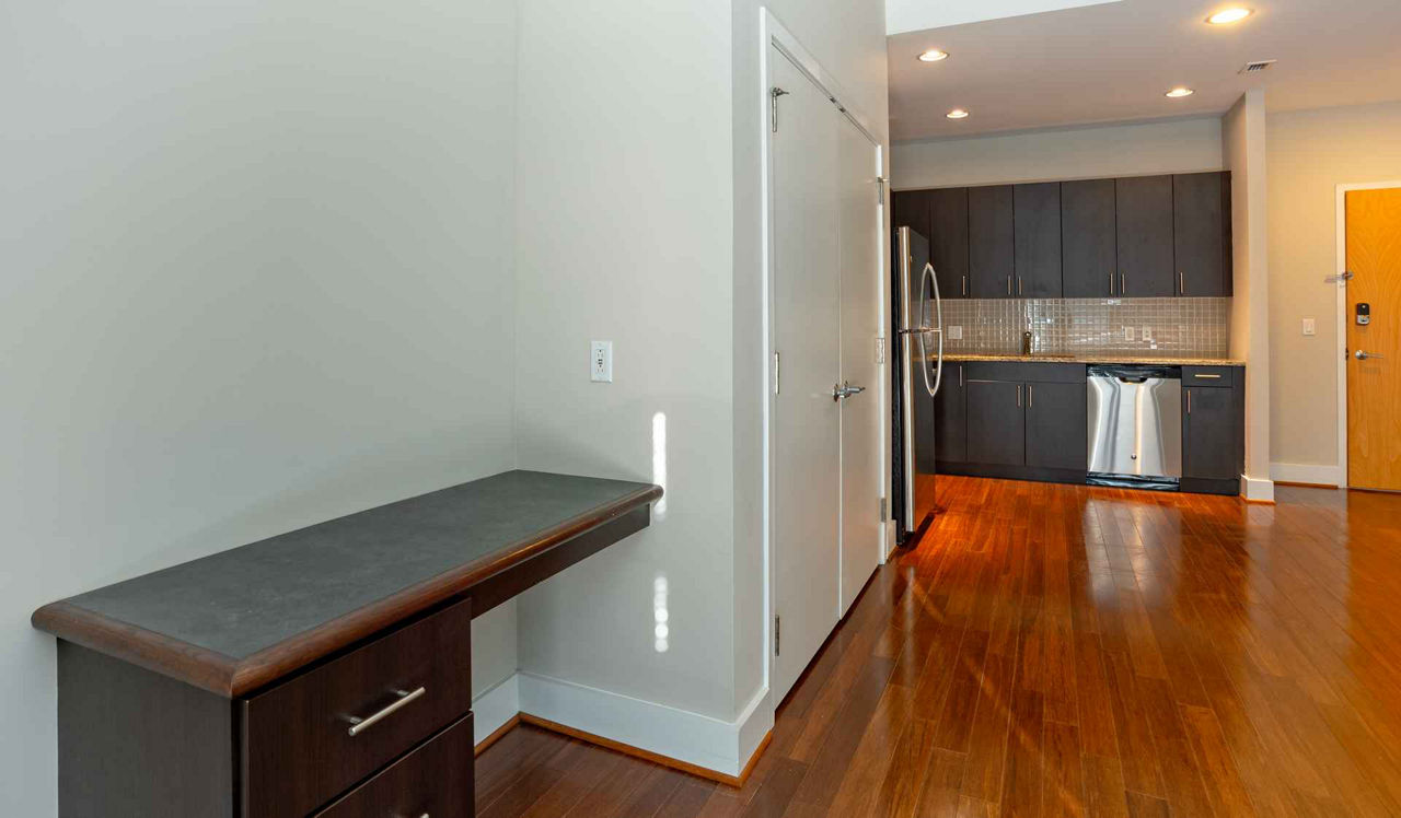 Southstar Lofts - Philadelphia, PA - living space