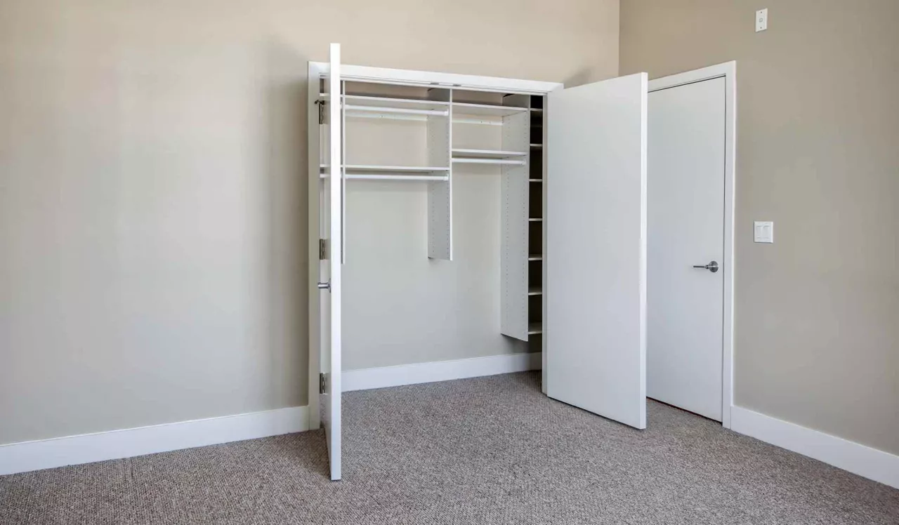 Southstar Lofts - Philadelphia, PA - Closet