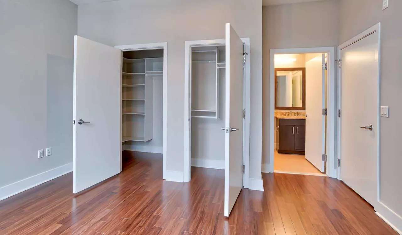 Southstar Lofts - Philadelphia, PA - Closet