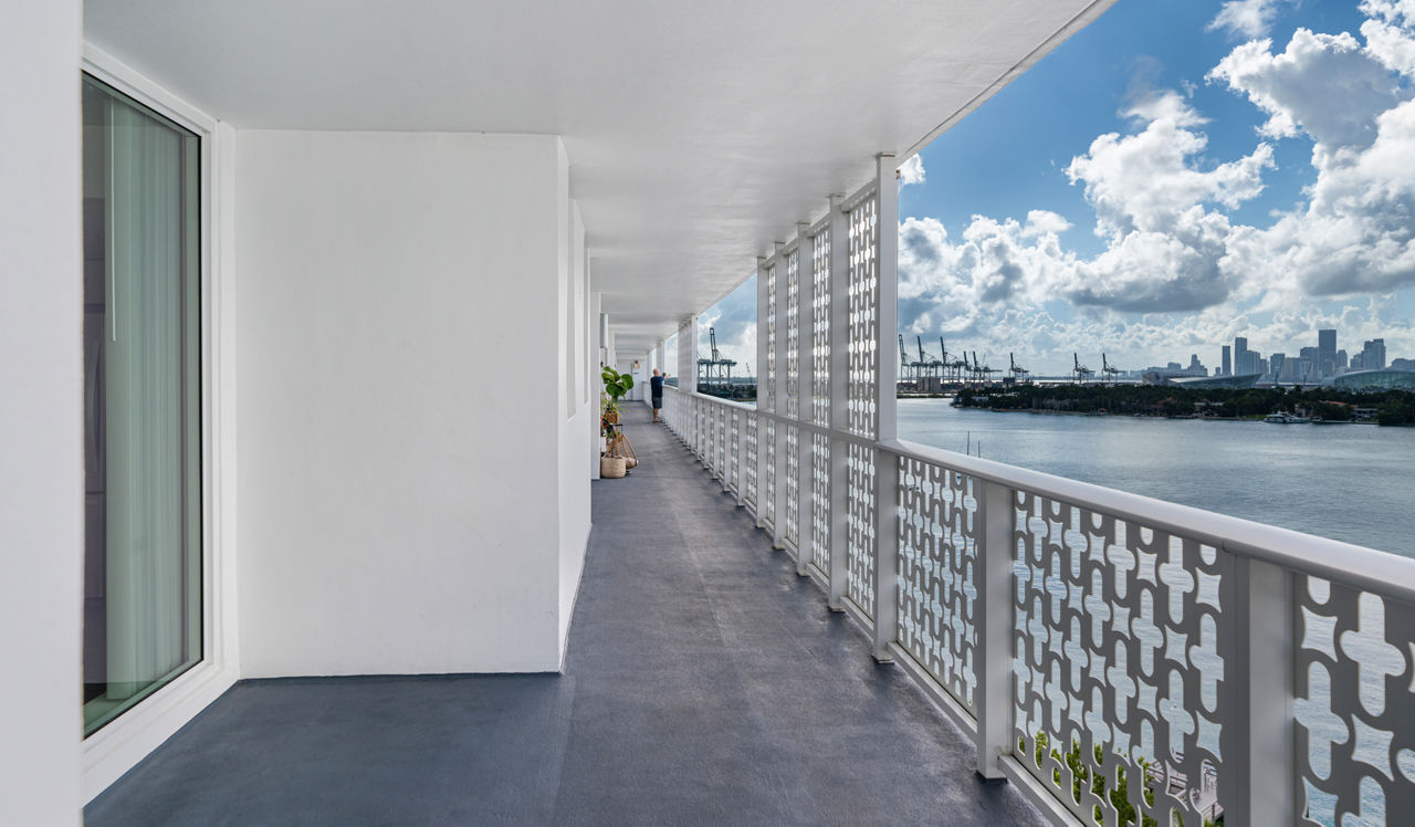 Southgate Towers - Miami, FL - Balcony