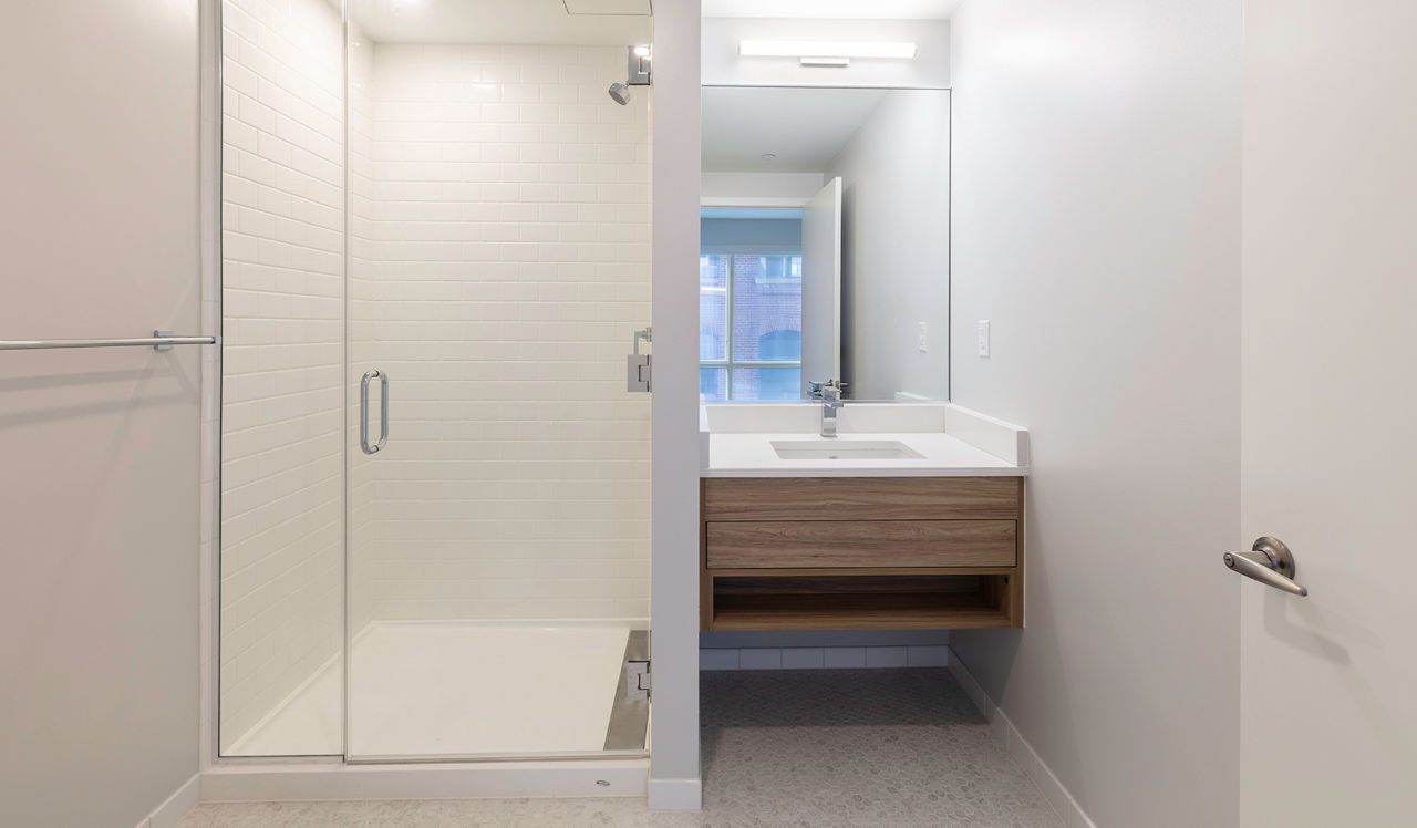 Prism - Interior - Kendall Square Apartments bathroom