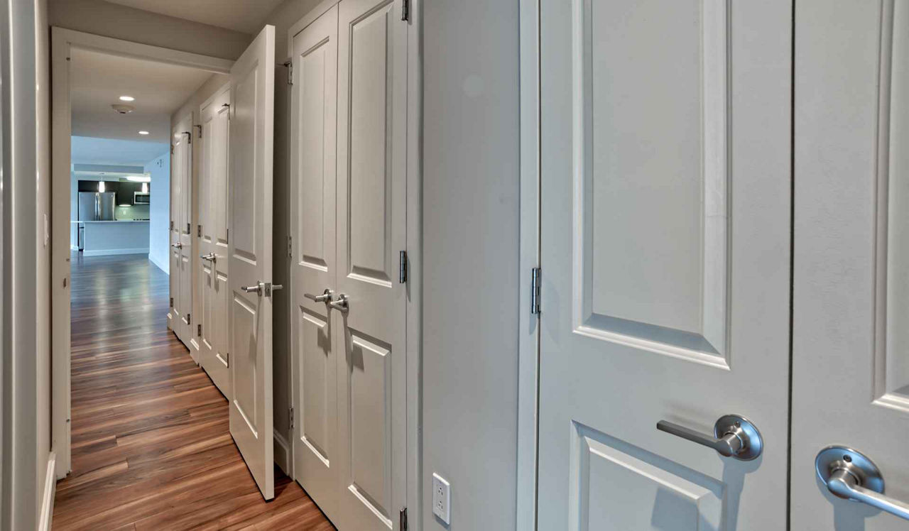 The Sterling - Philadelphia, PA - Hallway