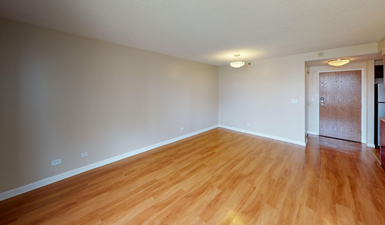 Evanston Place - Evanston, IL - dining room