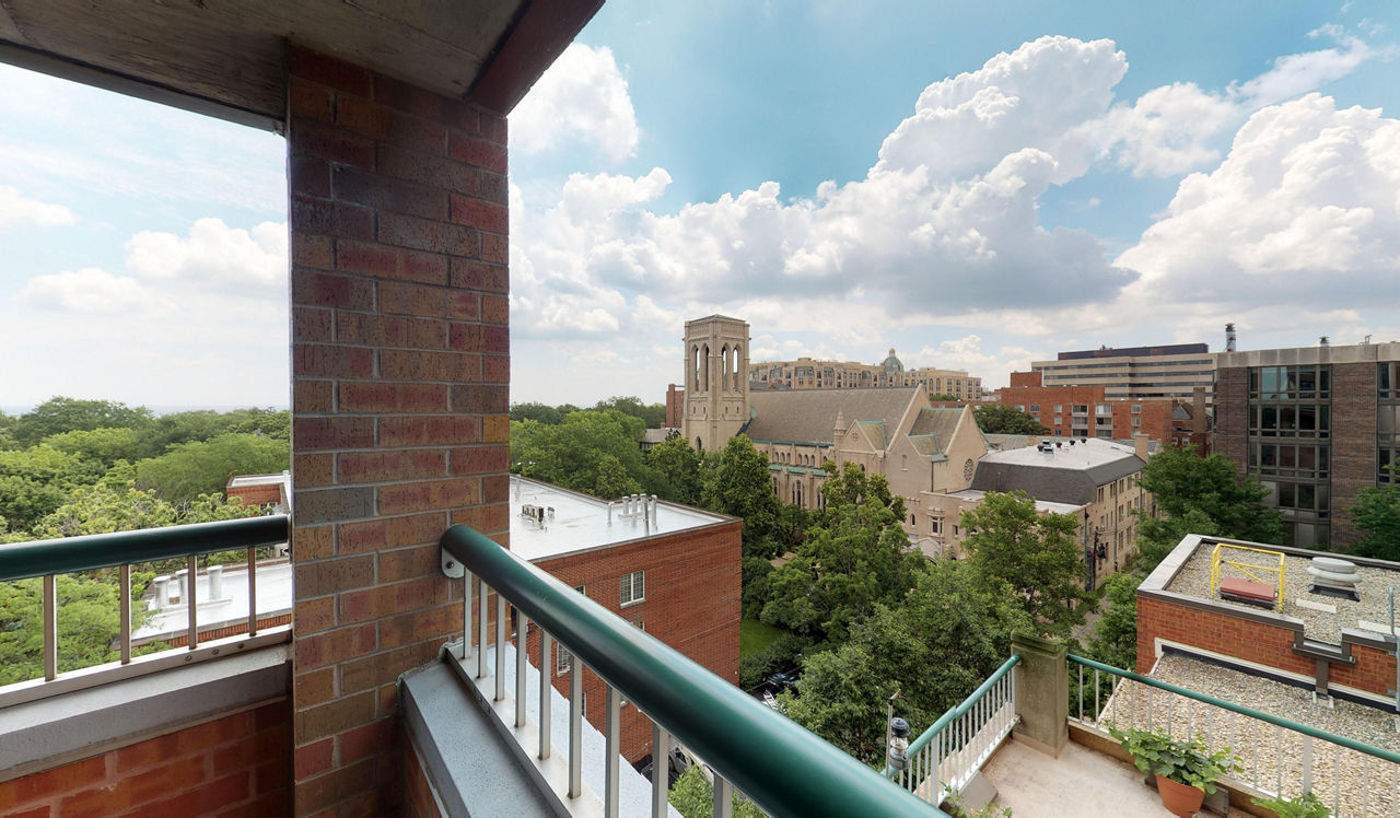 Evanston Place - Evanston, IL - Balcony