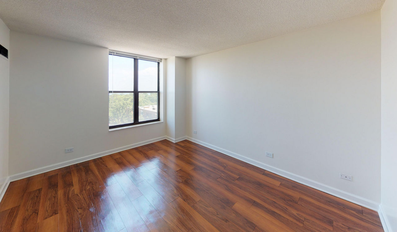 Evanston Place - Evanston, IL - bedroom