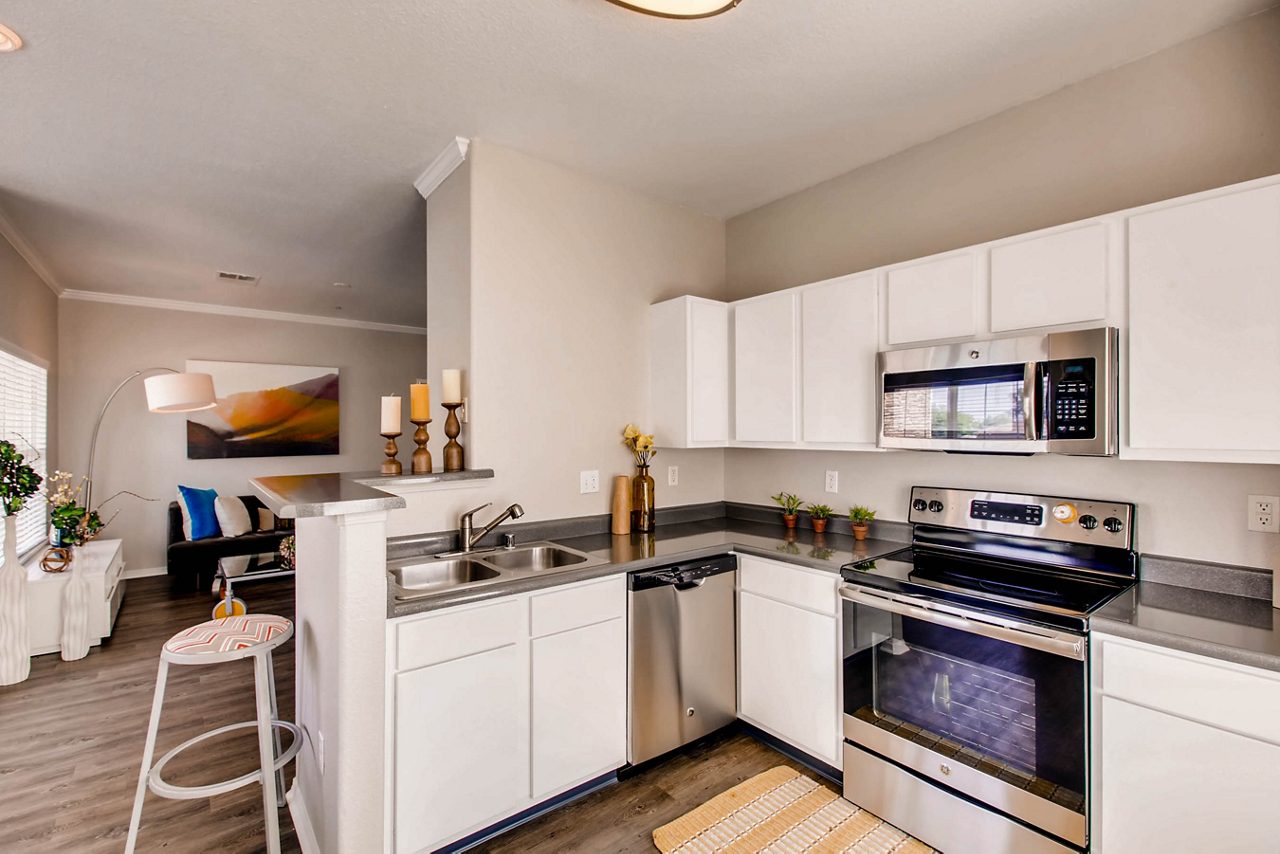 The Grove at Cherry Creek Park Kitchen