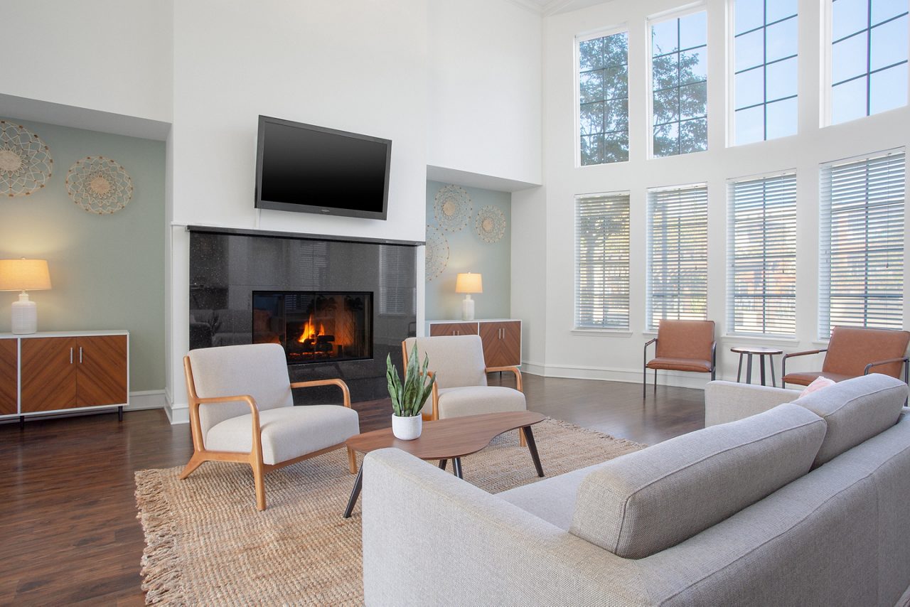 The Tides - Richmond, CA - clubhouse