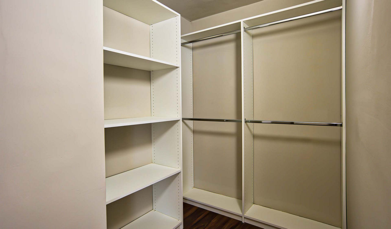 Sterling Apartments - Philadelphia, PA - Walk In Closet