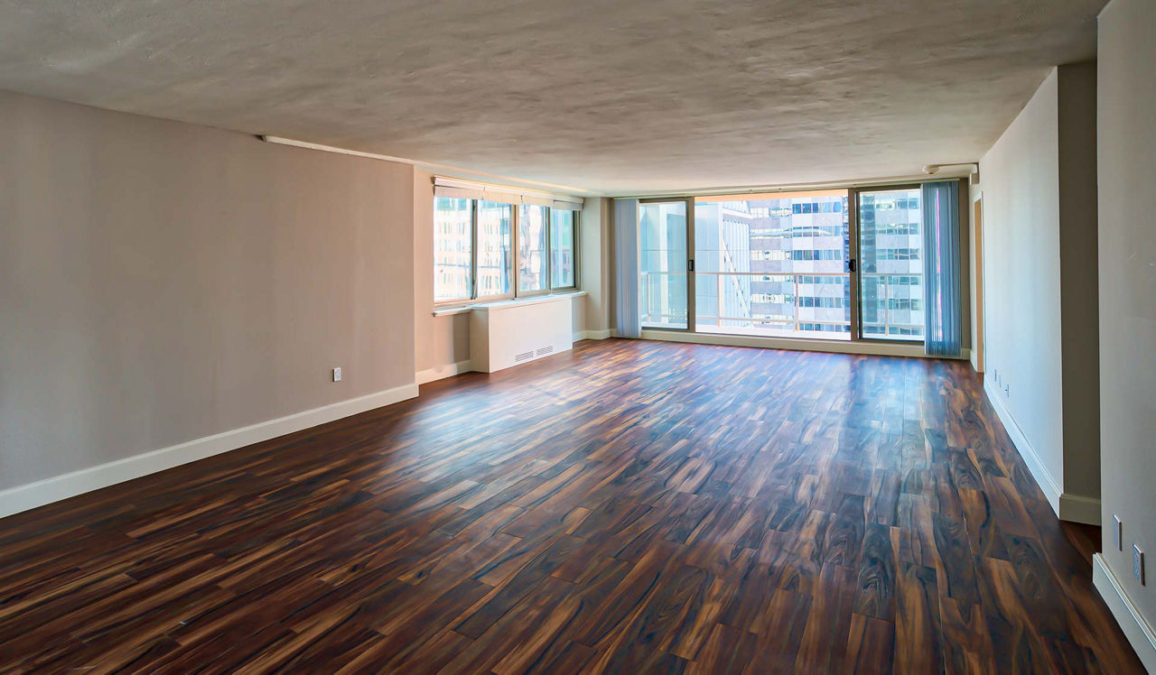 Sterling Apartments - Philadelphia, PA - Living Room