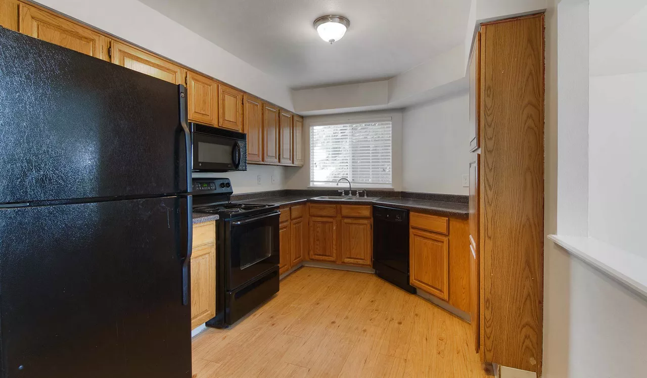 Township Residences - Centennial CO - Kitchen