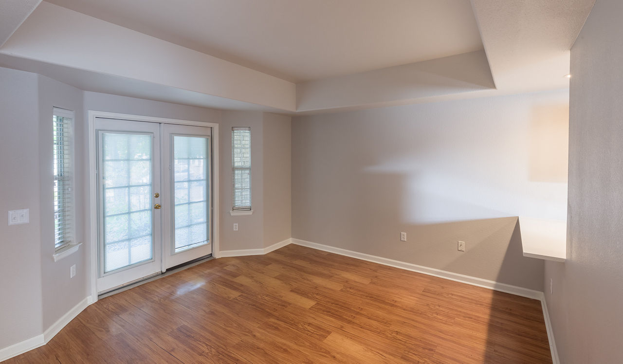 Township Residences - Centennial CO - dining