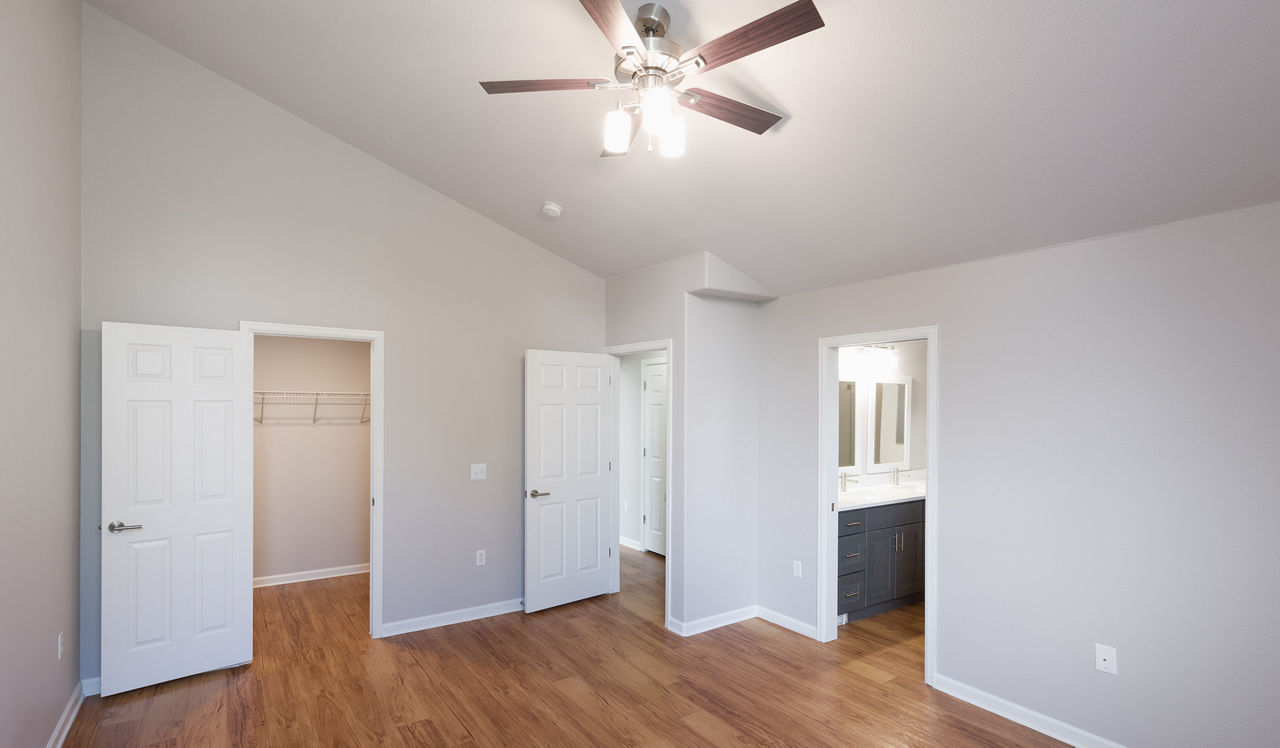 Township Residences - Centennial CO - bed