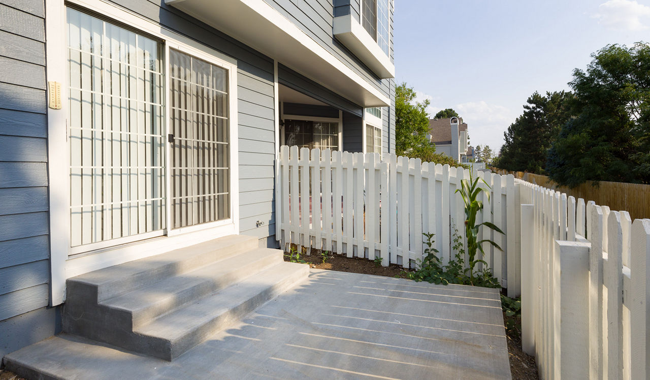 Township Residences - Centennial , CO - patio