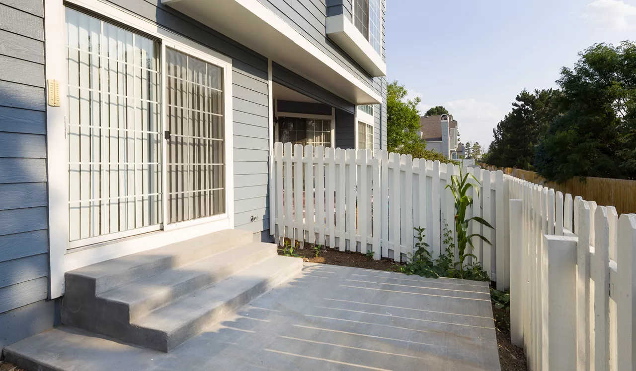 Township Residences - Centennial , CO - patio