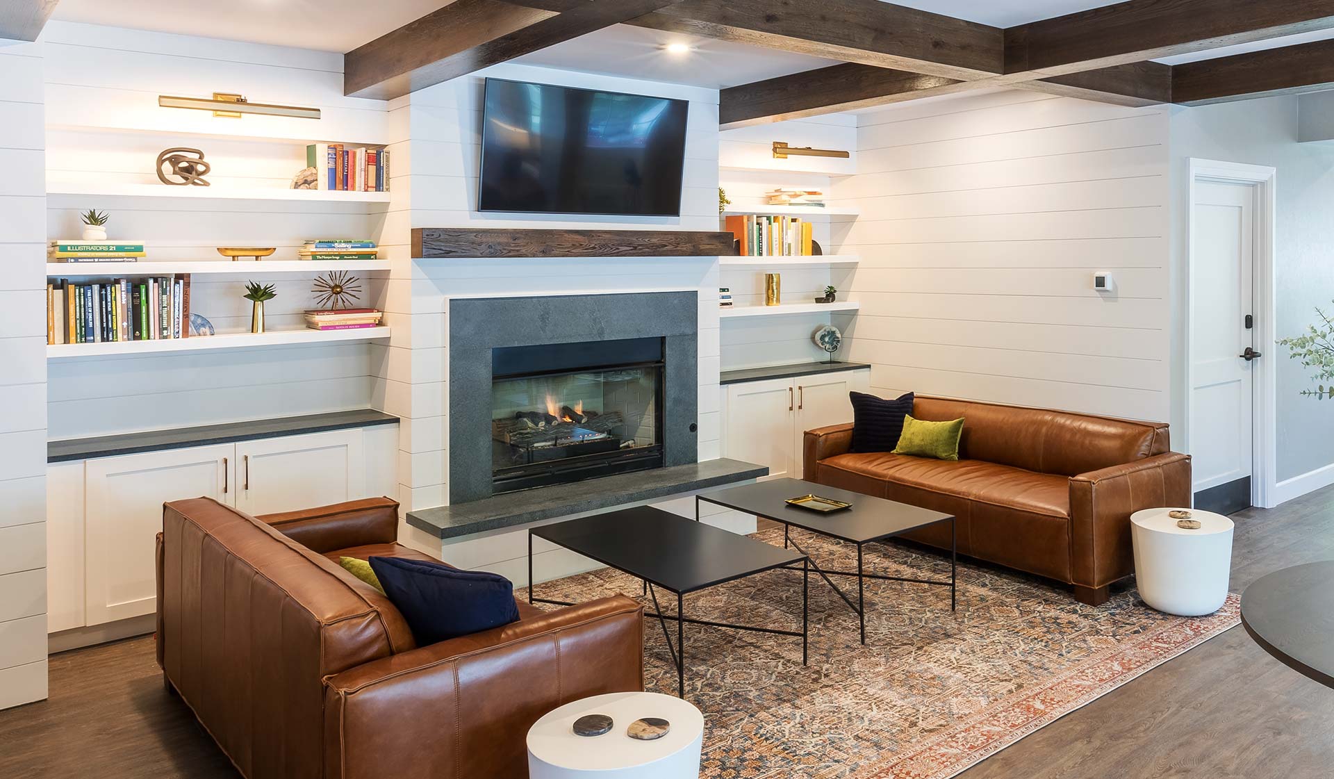 Township Residences - Highlands Ranch, CO - Resident Lounge