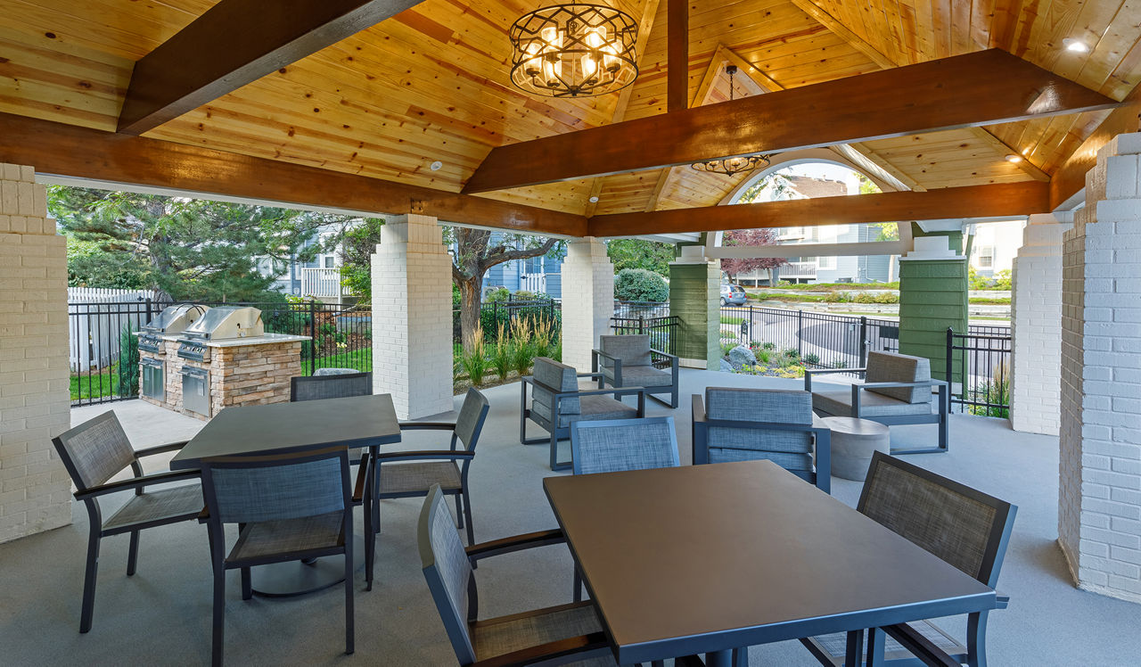 Township Residences - Centennial, CO - Lounge