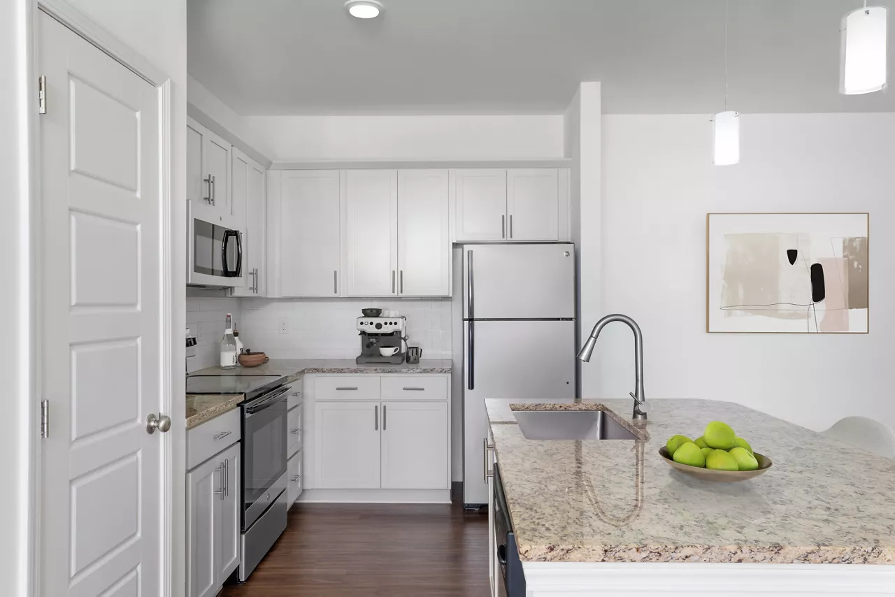 Treeline Timber Creek - Garner, NC - Kitchen