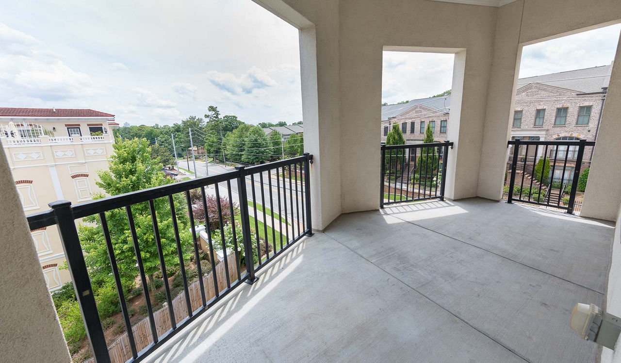 Tremont Apartment Homes - Atlanta, GA - balcony