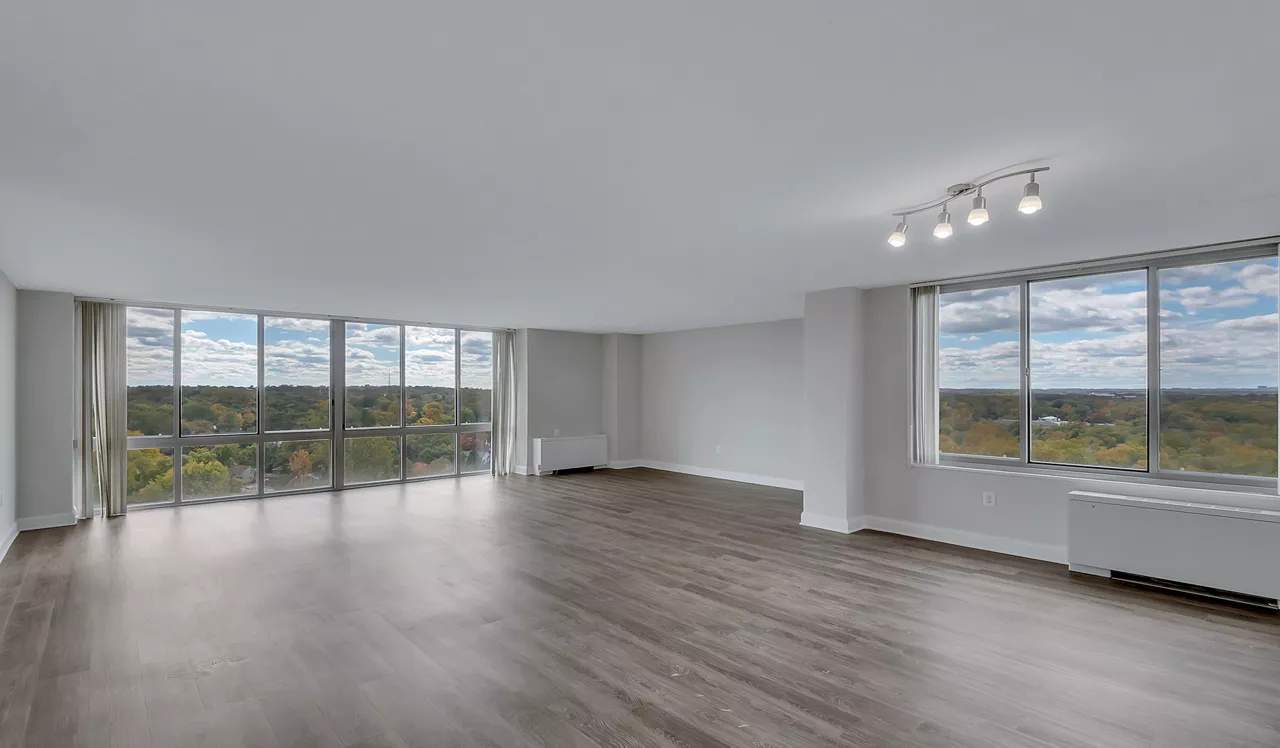 Willard Towers - Chevy Chase, MD - Living Room