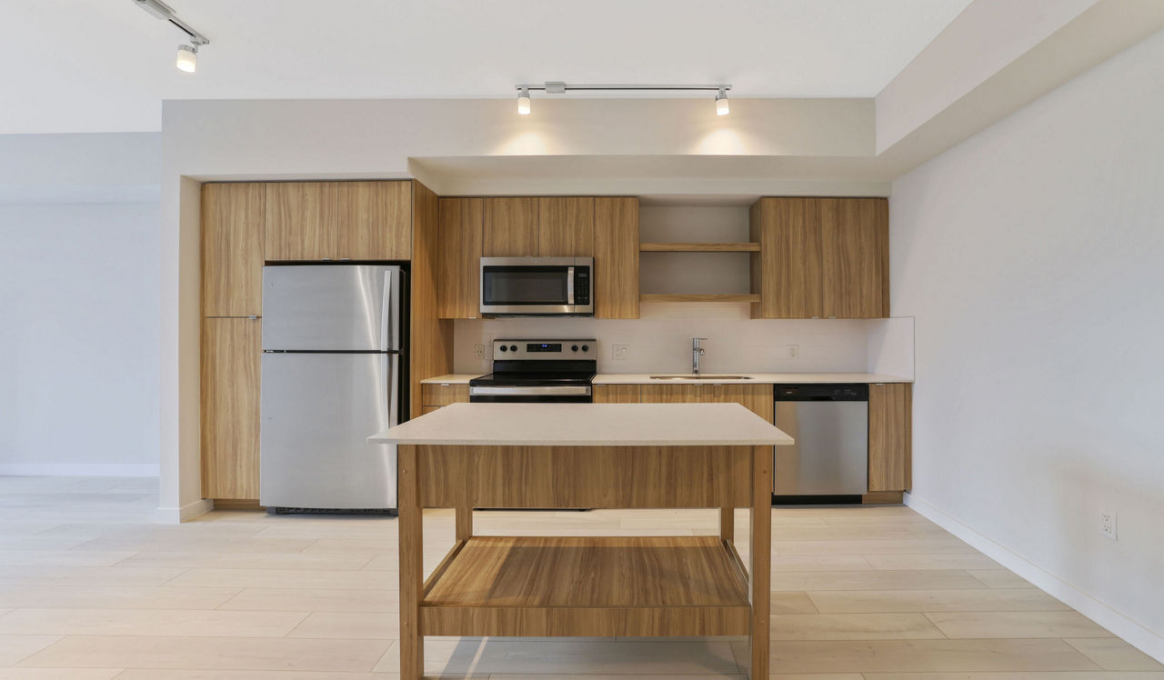 The District at Flagler Village - Fort Lauderdale, FL – Kitchen