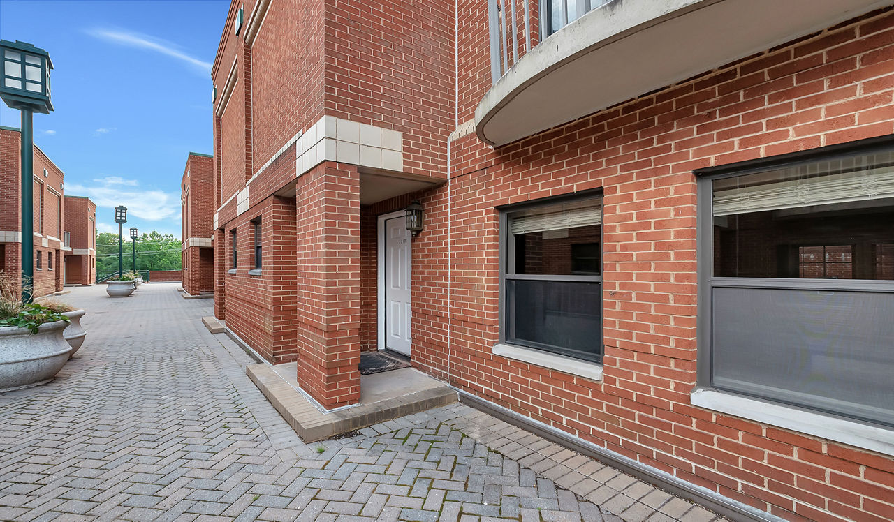 Huntington Gateway - Alexandria, VA - Exterior